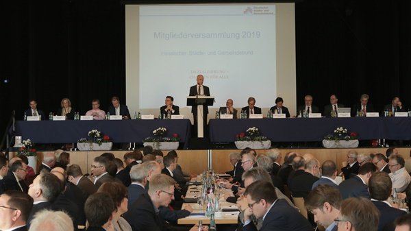 Mitgliederversammlung des HSGB 2019 - Bühne